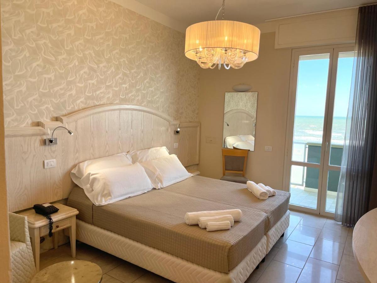 Brasil Seaview Hotel Milano Marittima Exterior foto